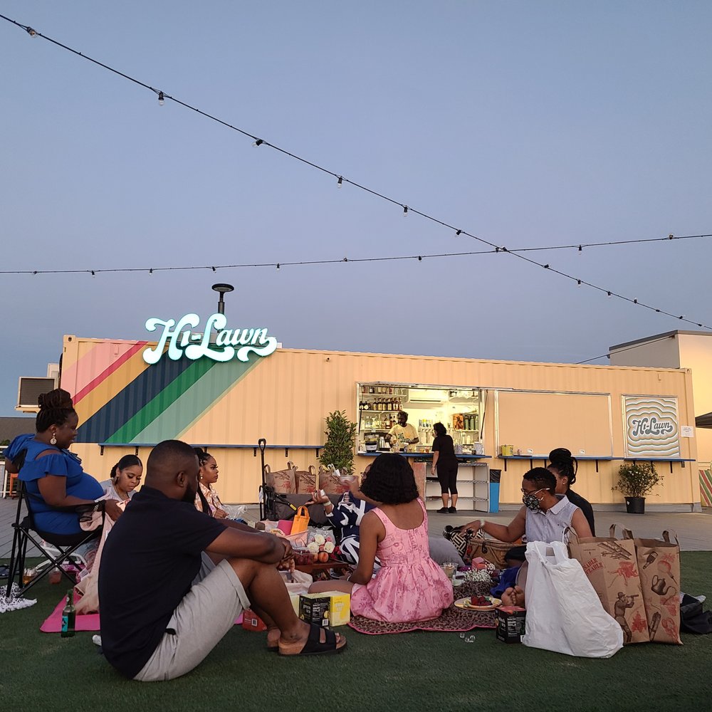 Hi-Lawn - Cocktail Bars Near Me - Washington, DC, District of Columbia