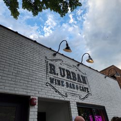 Urban Wine + Kitchen - Storefront