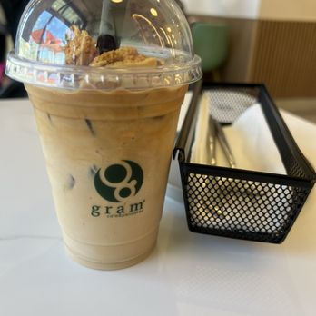Gram Cafe & Pancakes - Honeycomb Latte - Pancakes Near Me - Irvine, California