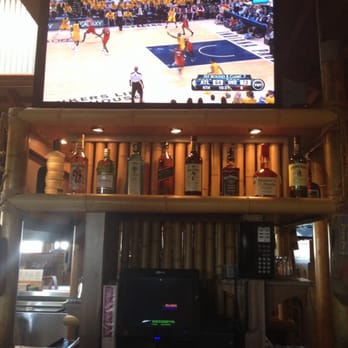 Islands Restaurant - Big Screens, Booze and Service was Bad Azz!!!!! - Burgers Near Me - Corona, California Islands Restaurant - Big Screens, Booze and Service was Bad Azz!!!!! - Burgers Near Me - Corona, California