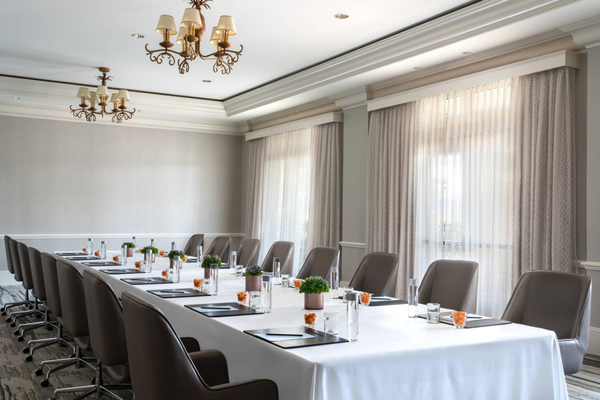 The Ritz-Carlton Naples, Tiburón by null