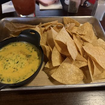 Rusty Bucket Restaurant and Tavern - Spinach Con Queso - Pubs Near Me - Mason, Ohio Rusty Bucket Restaurant and Tavern - Spinach Con Queso - Pubs Near Me - Mason, Ohio