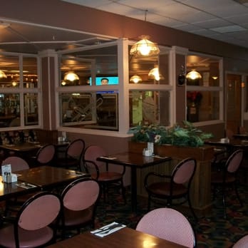 Rosie's Bar & Grill-Off Whyte - tables and chairs - Pubs Near Me - Edmonton, Alberta Rosie's Bar & Grill-Off Whyte - tables and chairs - Pubs Near Me - Edmonton, Alberta