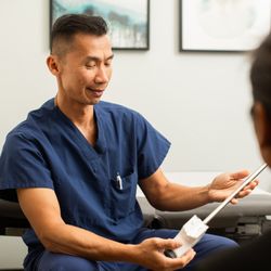 Quy V. Le, MD