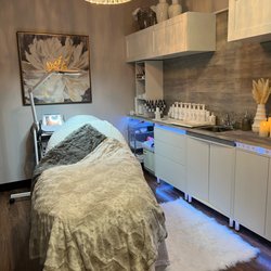 Maibritt's Skin Studio - Studio in JMAC Kensington