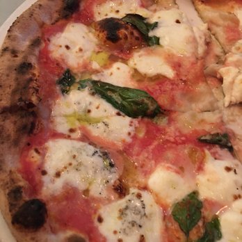 Pizzeria Libretto - Pizza Near Me - Toronto, Ontario