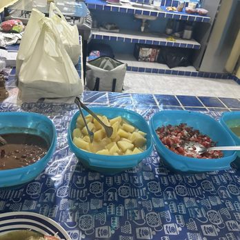 El Charco - Salsa, potato, bean bar - Mexican Near Me - Isla Mujeres, ROO