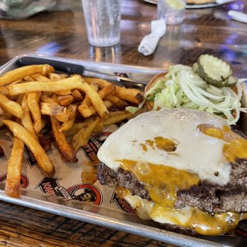 Johnny’s Tavern - Slim burger - Sports Bars Near Me - Topeka, Kansas