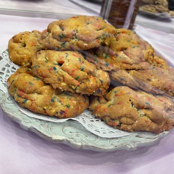 Funny Face Bakery - Cupcakes Near Me - New York, New York Funny Face Bakery - Cupcakes Near Me - New York, New York