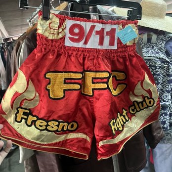 Pasadena City College Flea Market - Shorts - Flea Markets Near Me - Pasadena, California Pasadena City College Flea Market - Shorts - Flea Markets Near Me - Pasadena, California
