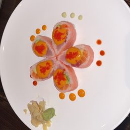 East coast roll no cucumber add avocado East coast roll no cucumber add avocado