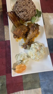 AUNTIE’S KITCHEN by null