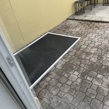 Wonder Vacation Homes - Screen door was off. - Vacation Rentals Near Me - Kissimmee, Florida Wonder Vacation Homes - Screen door was off. - Vacation Rentals Near Me - Kissimmee, Florida