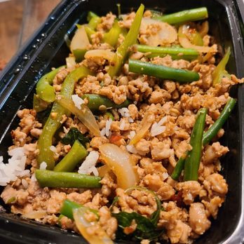 Gaati Thai Kitchen - Spicy Basil Chicken - Thai Near Me - Henderson, Nevada