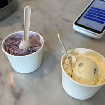iScream - Mint and blueberry ice cream - Ice Cream & Frozen Yogurt Near Me - Berkeley, California iScream - Mint and blueberry ice cream - Ice Cream & Frozen Yogurt Near Me - Berkeley, California