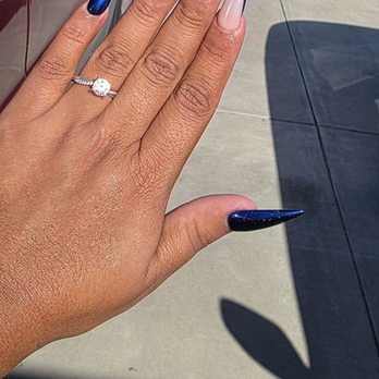 Lavish Nail Bar - Waxing Near Me - Garden Grove, California Lavish Nail Bar - Waxing Near Me - Garden Grove, California
