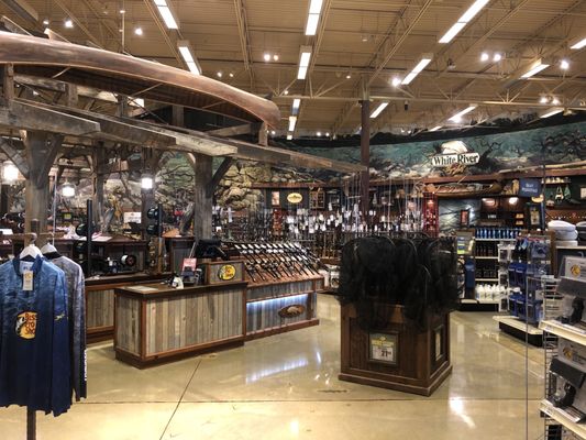 BASS PRO SHOPS - Updated June 2026 - 33 Photos & 56 Reviews - 1000 Bass