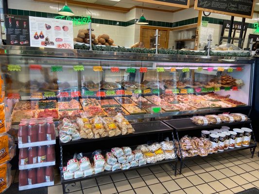 TALIERCIO’S ULTIMATE GOURMET - 224 Photos & 236 Reviews - 544 Hwy 35