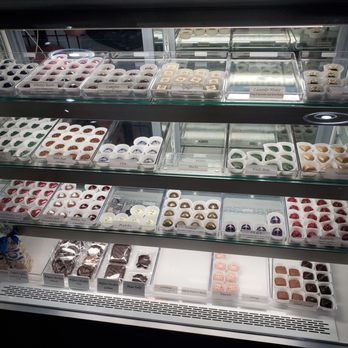 Moondance Chocolates - Picking out yummyy handcrafted chocolates - Chocolatiers & Shops Near Me - Carson City, Nevada Moondance Chocolates - Picking out yummyy handcrafted chocolates - Chocolatiers & Shops Near Me - Carson City, Nevada