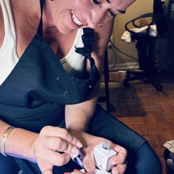 Polished Nails By Donia - Amazing pedicure service in kauai