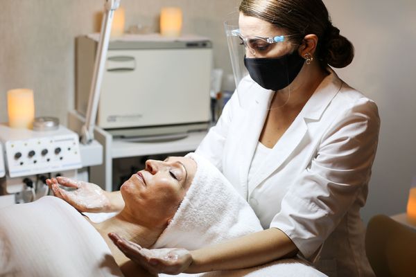 Farida Studio by null