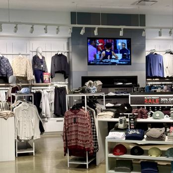 TravisMathew - Men's Clothing Near Me - Torrance, California TravisMathew - Men's Clothing Near Me - Torrance, California