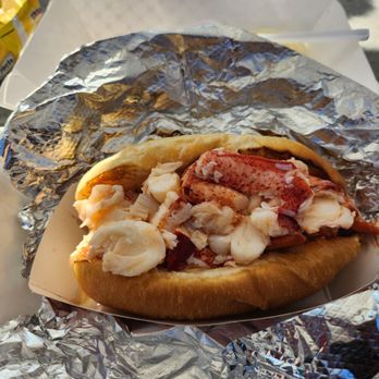 James Hook & Co - Seafood Near Me - Boston, Massachusetts
