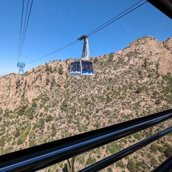 Sandia Peak Tramway - Ski Resorts Near Me - Albuquerque, New Mexico