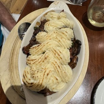 The Golden Lamb - Shepherd's Pie - American Near Me - Lebanon, Ohio The Golden Lamb - Shepherd's Pie - American Near Me - Lebanon, Ohio