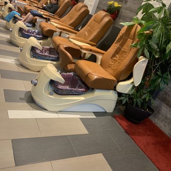 Lalu'a Nails & Spa - Very clean pedicure stations - Nail Salons Near Me - Silver Spring, Maryland Lalu'a Nails & Spa - Very clean pedicure stations - Nail Salons Near Me - Silver Spring, Maryland