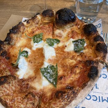 L'Amico - Mozzarella di Bufala Pizza - Italian Near Me - New York, New York