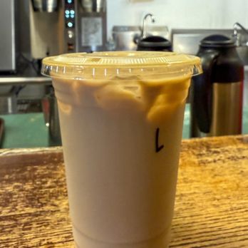 Kiskadee Coffee Company - iced latte - Coffee & Tea Near Me - Plymouth, Massachusetts Kiskadee Coffee Company - iced latte - Coffee & Tea Near Me - Plymouth, Massachusetts