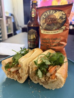 Fu-Wah Mini Market by null