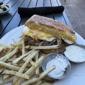 Stella Luna - Steak sandwich  was so good !! - Breakfast & Brunch Near Me - Big Bear Lake, California