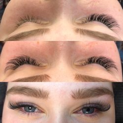 Volume lash extensions