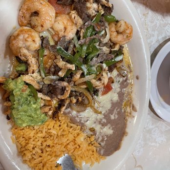 El Nopal Mexican Restaurant - a plate of food - Mexican Near Me - Bethany, Missouri El Nopal Mexican Restaurant - a plate of food - Mexican Near Me - Bethany, Missouri