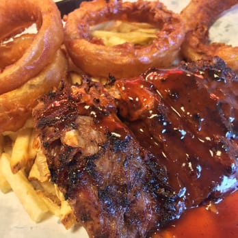 Phil's BBQ - Barbeque Near Me - San Diego, California Phil's BBQ - Barbeque Near Me - San Diego, California