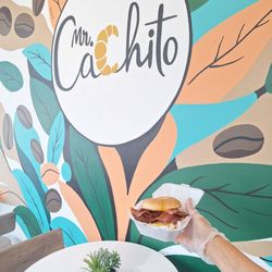 Mr Cachito Bakery & Coffee - Classic Bagel.