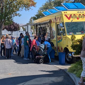Rojas Mexican Food - Line of people ordering food. - Food Trucks Near Me - Santa Clara, California