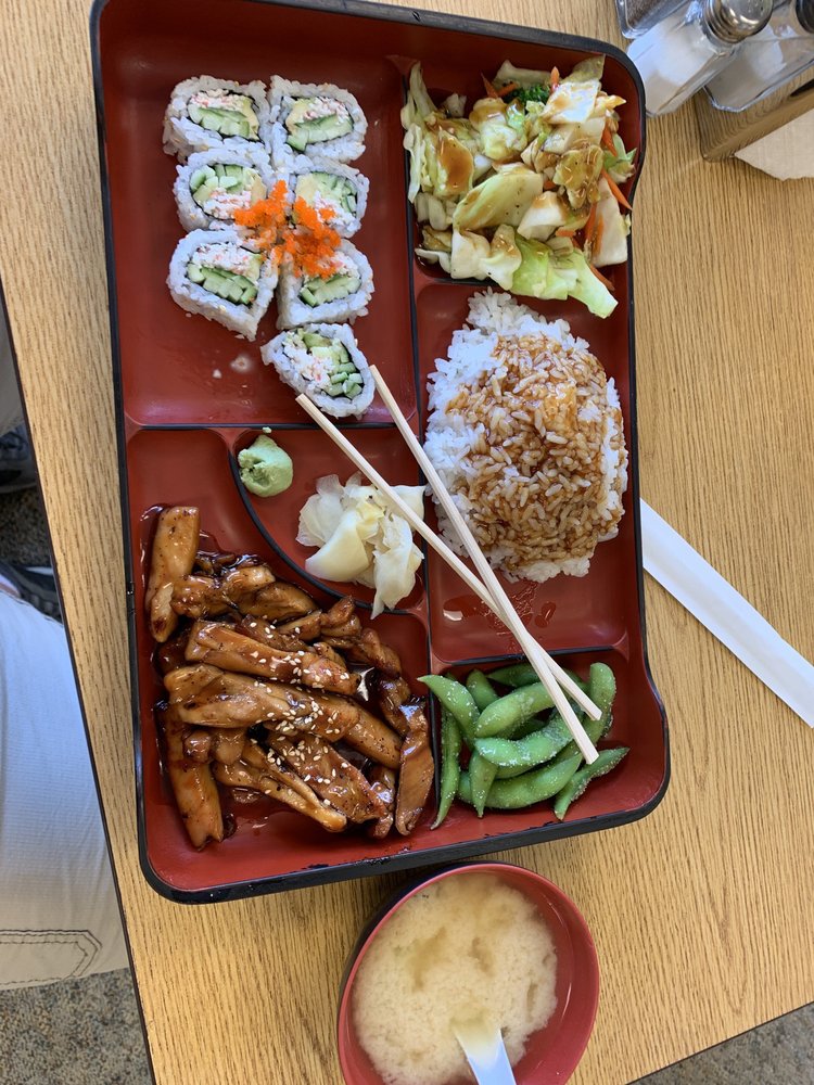 LAKEWAY TERIYAKI & SUSHI 12 Photos & 41 Reviews 806 Lakeway Dr