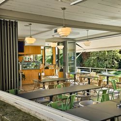 Les Terrasses Bar