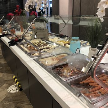 Cafe Sierra - New American Near Me - Universal City, California
