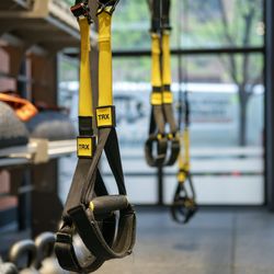 Crunch Fitness - 81st Street