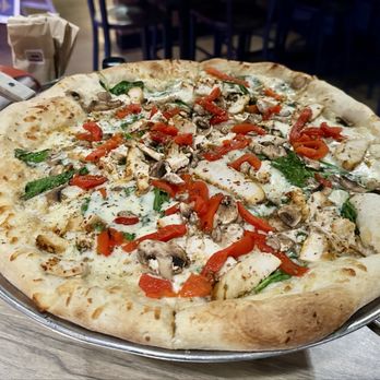 Rock'n Dough Pizza & Brewery - Good pizza. Old McDonald Chicken with white sauce - Pizza Near Me - Memphis, Tennessee Rock'n Dough Pizza & Brewery - Good pizza. Old McDonald Chicken with white sauce - Pizza Near Me - Memphis, Tennessee