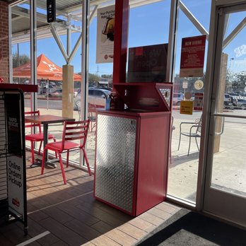 Firehouse Subs - the outside of a restaurant - Fast Food Near Me - San Antonio, Texas