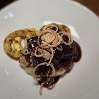 Red Horse Steakhouse by David Burke - Steakhouses Near Me - Rumson, New Jersey