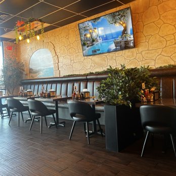 Casa de Pizza & Wings - Very nice - Pizza Near Me - Las Vegas, Nevada Casa de Pizza & Wings - Very nice - Pizza Near Me - Las Vegas, Nevada