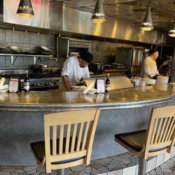 Another area to sit and eat.