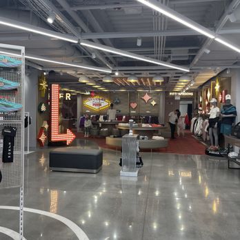PUMA Flagship - Shoe Stores Near Me - Las Vegas, Nevada
