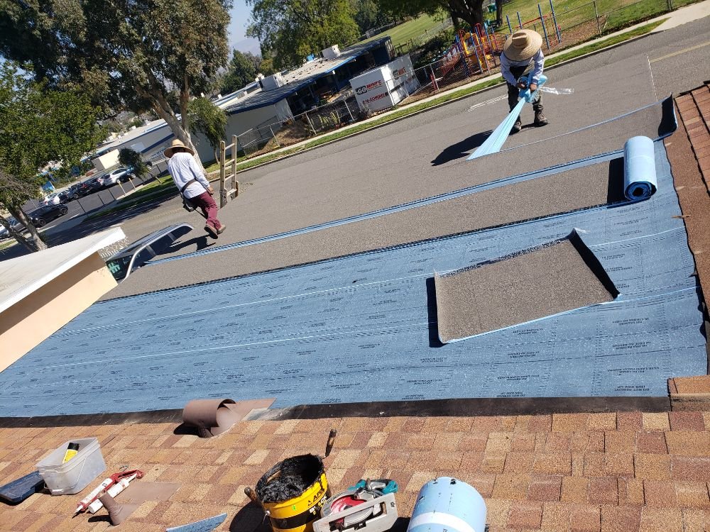 Slide of Alfa Roofing